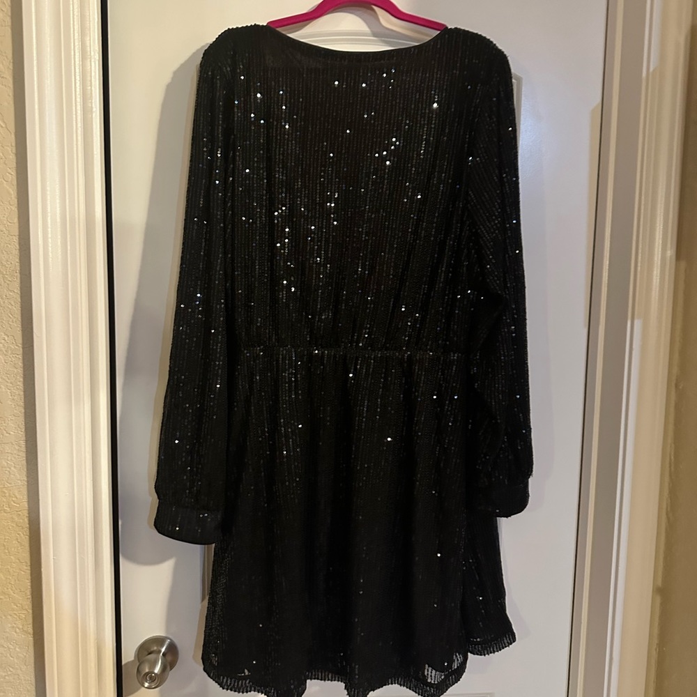Women’s dress
